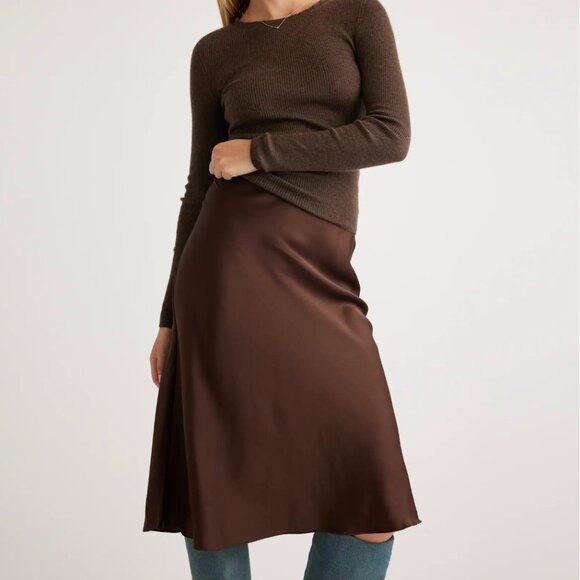Quince Dresses & Skirts - Quince 100% Washable Silk Skirt